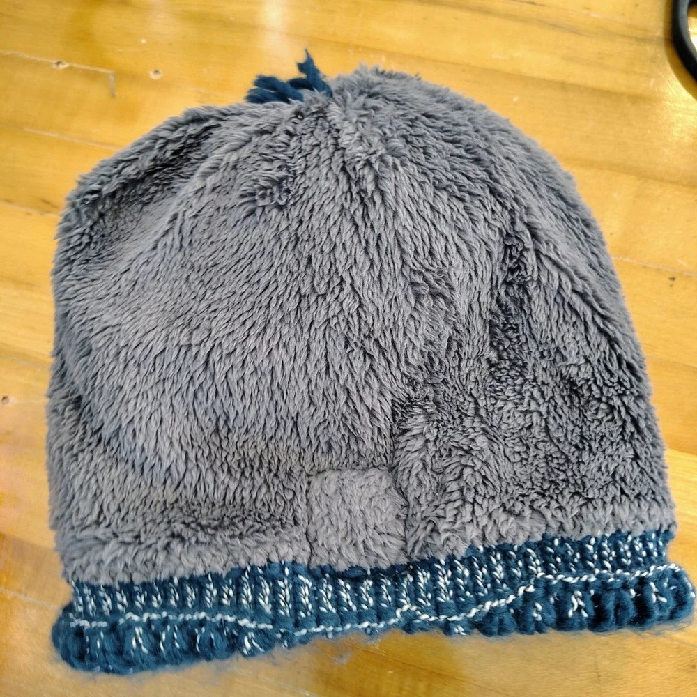 Carhartt Womens‎ Teal Blue Knit Pom Beanie Fleece Lined Winter Hat AH5469-W
